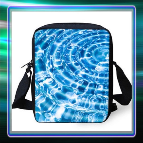 WATER MESSENGER CROSSBODY PURSE - Picture 3 of 7